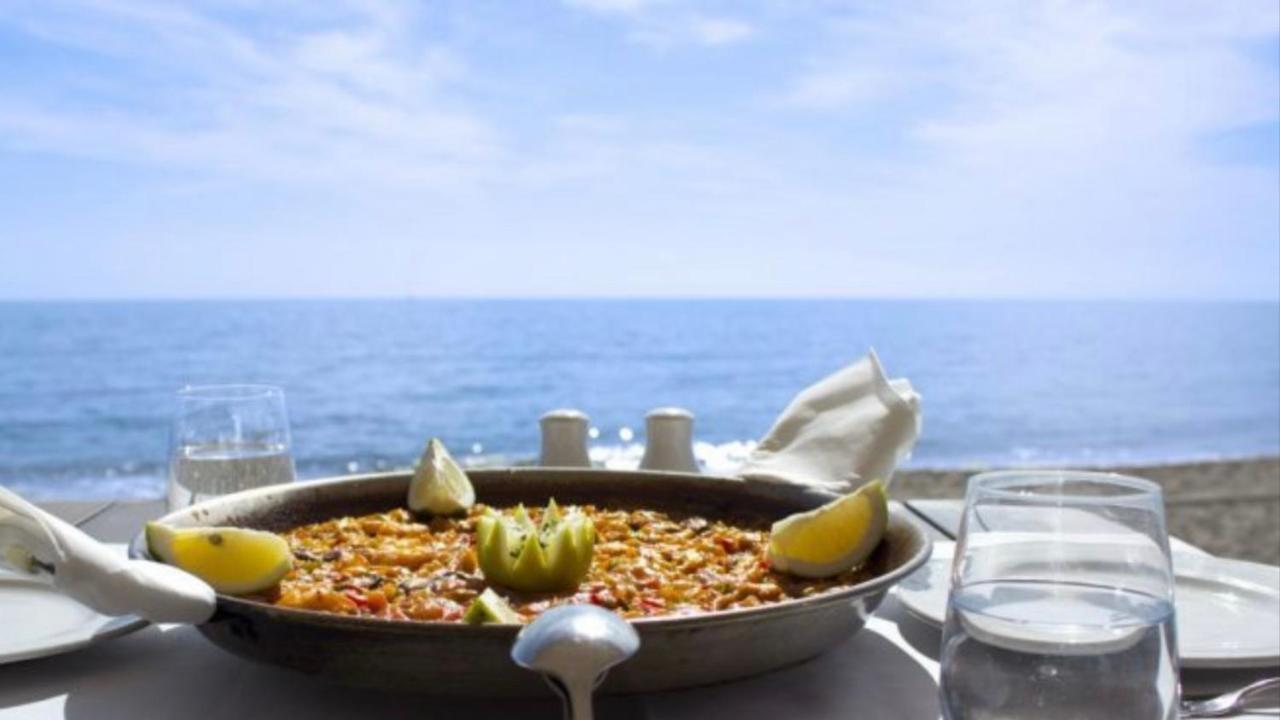 Mi Capricho 2D Beachfront- Apartment With Sea View - Costa Del Sol Ситио-де-Калаонда Экстерьер фото