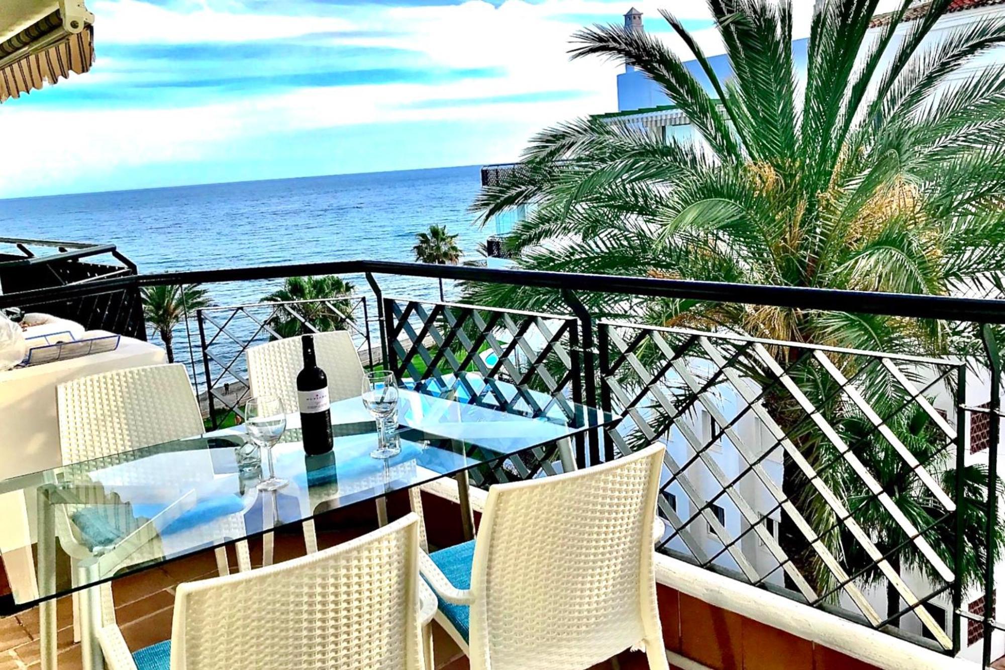 Mi Capricho 2D Beachfront- Apartment With Sea View - Costa Del Sol Ситио-де-Калаонда Экстерьер фото