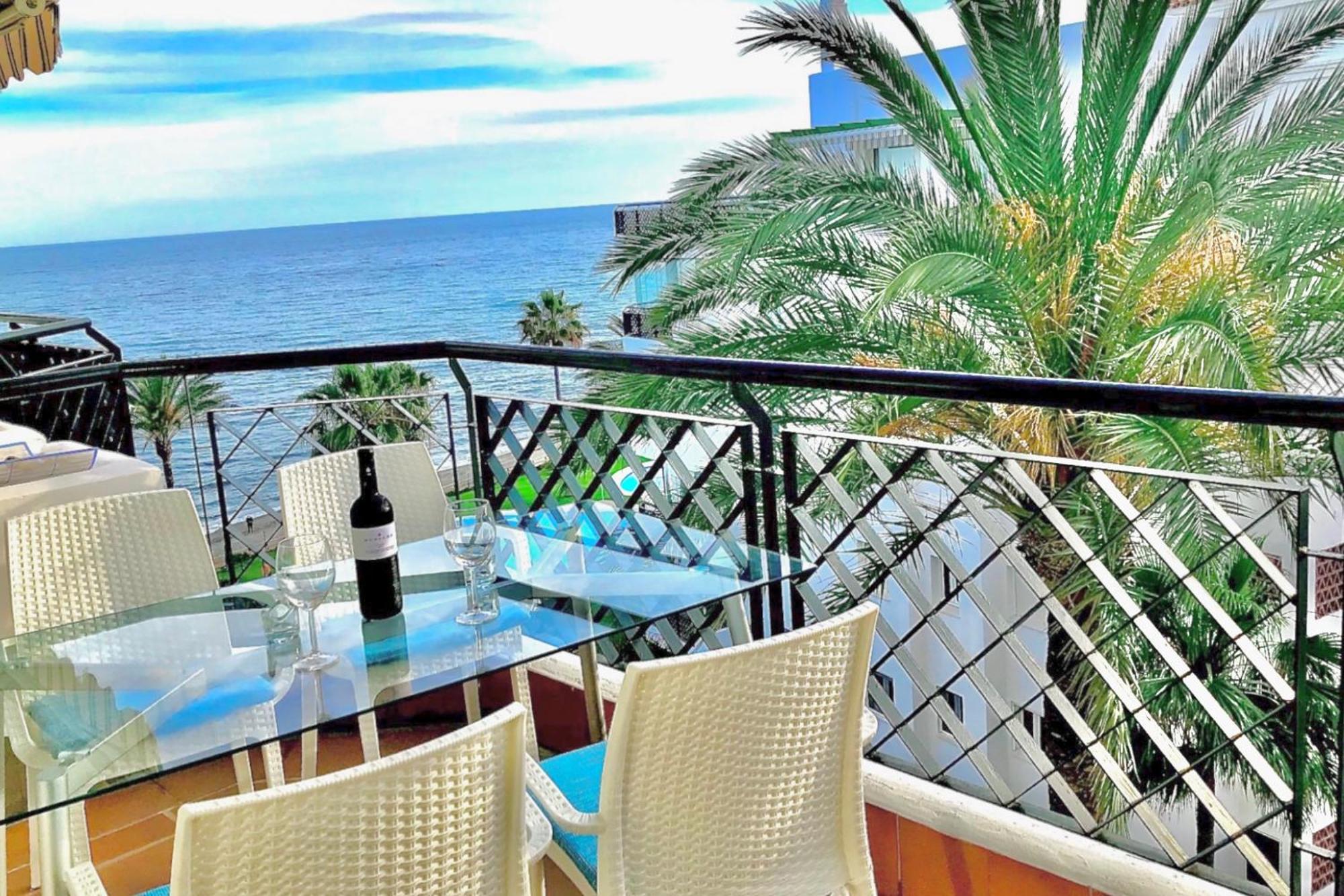 Mi Capricho 2D Beachfront- Apartment With Sea View - Costa Del Sol Ситио-де-Калаонда Экстерьер фото