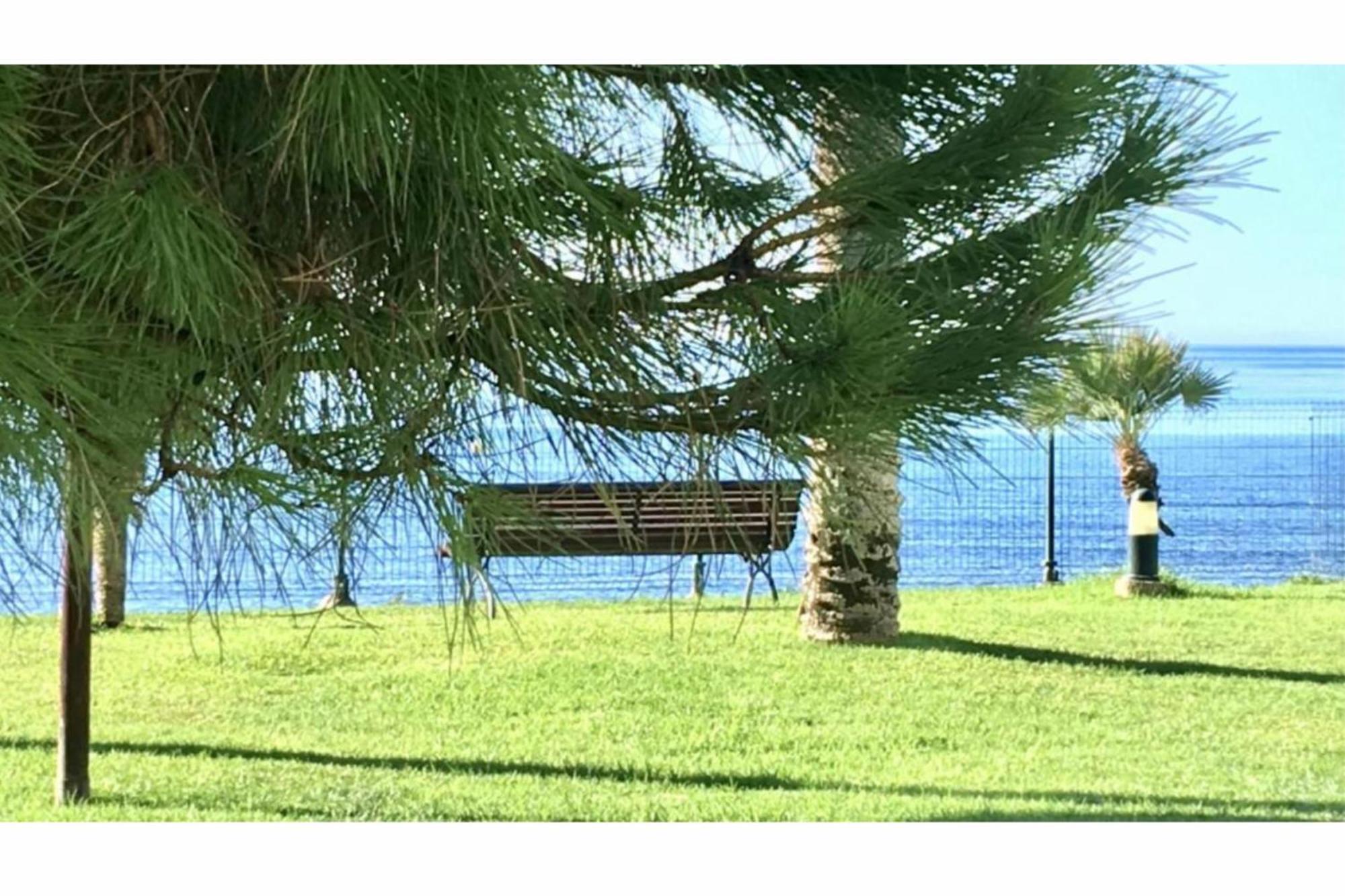 Mi Capricho 2D Beachfront- Apartment With Sea View - Costa Del Sol Ситио-де-Калаонда Экстерьер фото