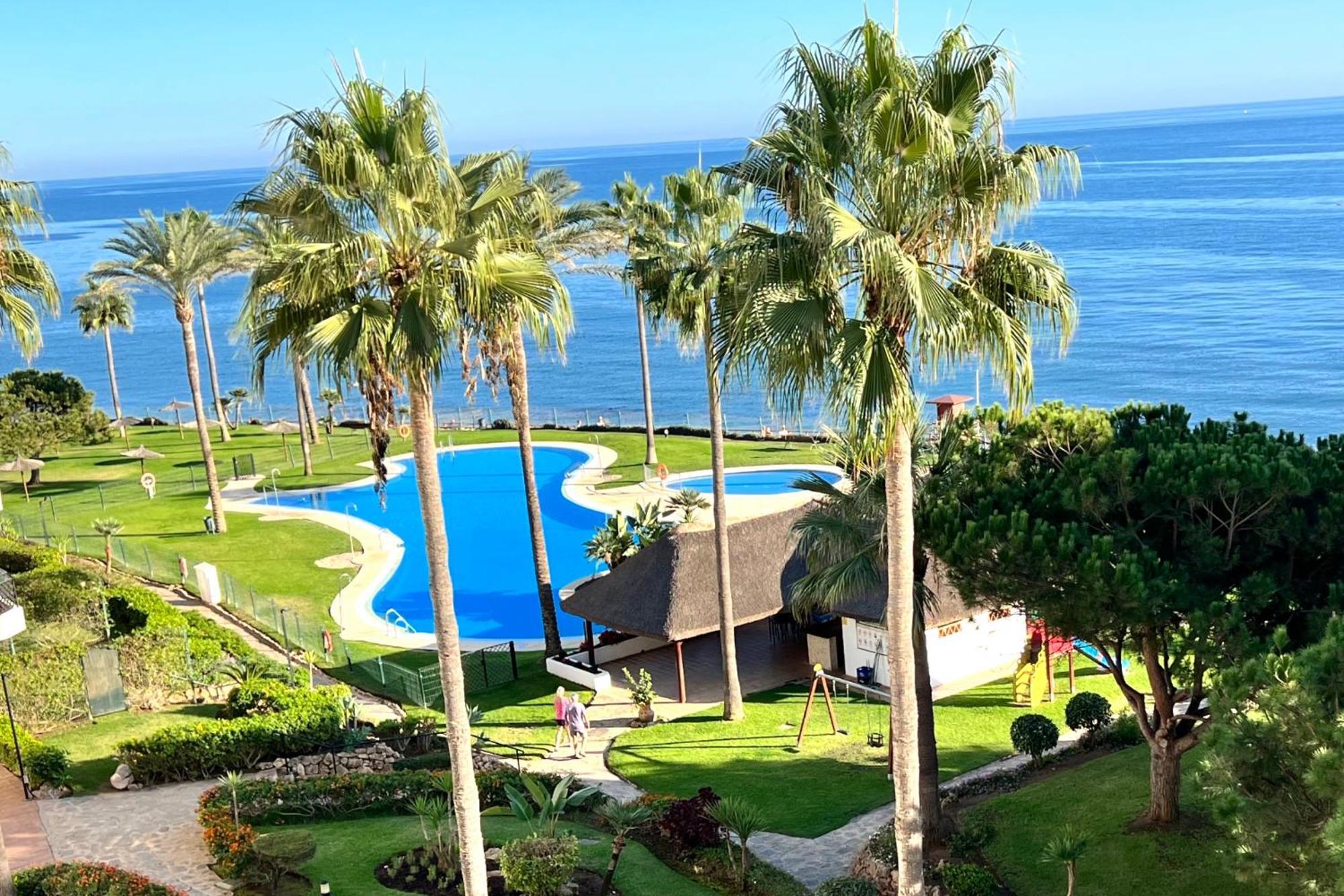 Mi Capricho 2D Beachfront- Apartment With Sea View - Costa Del Sol Ситио-де-Калаонда Экстерьер фото